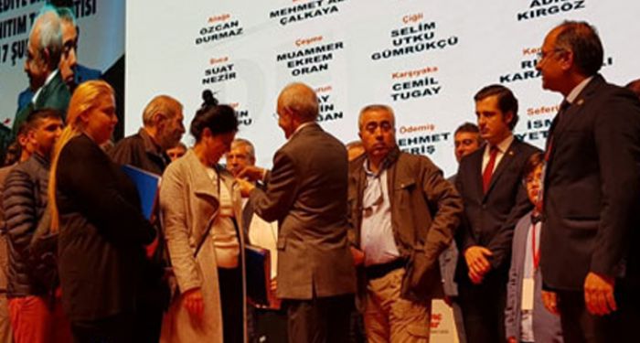 500 Roman AK Parti'den CHP'ye geti